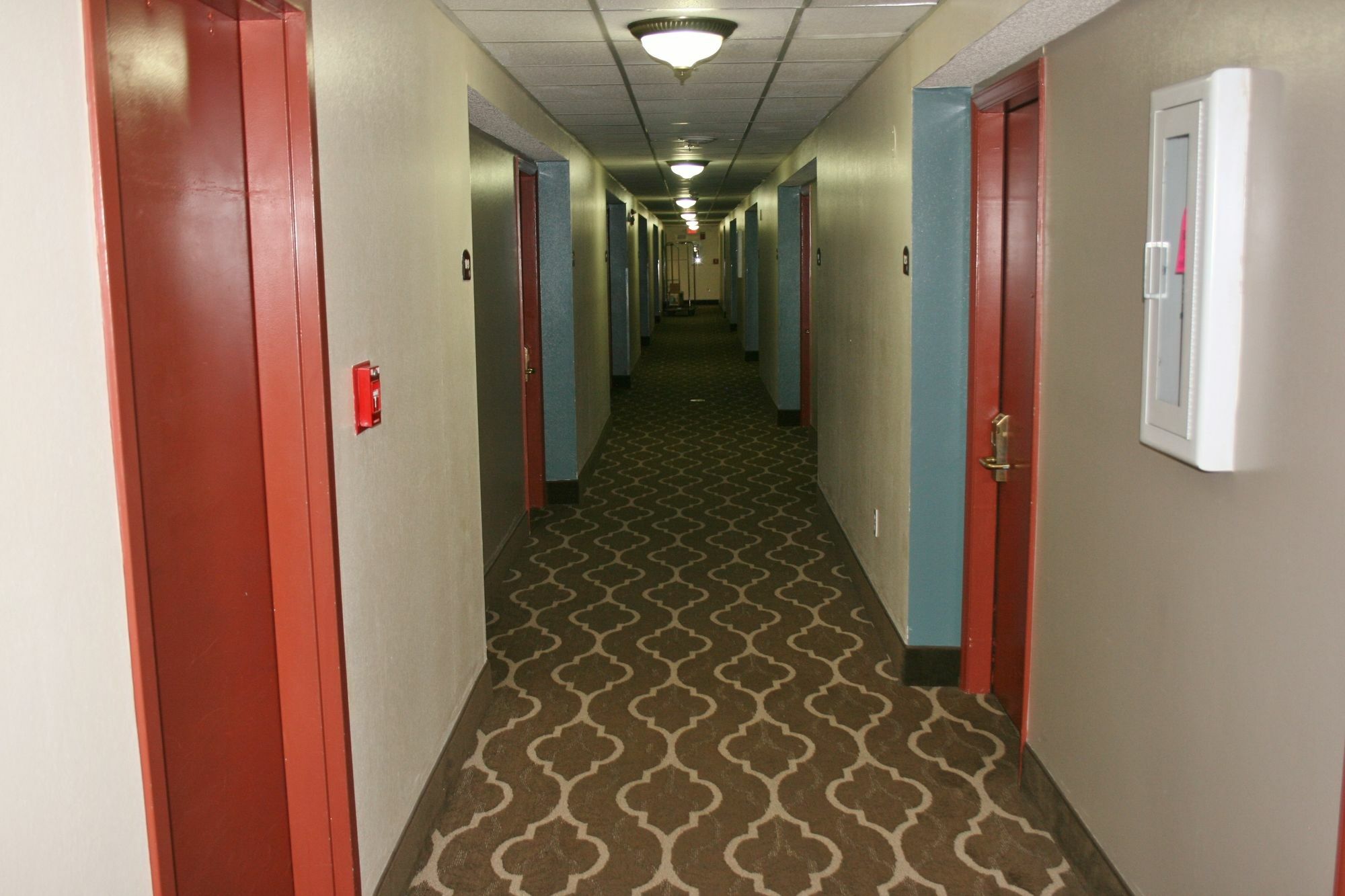 Comfort Inn Бристоль Экстерьер фото